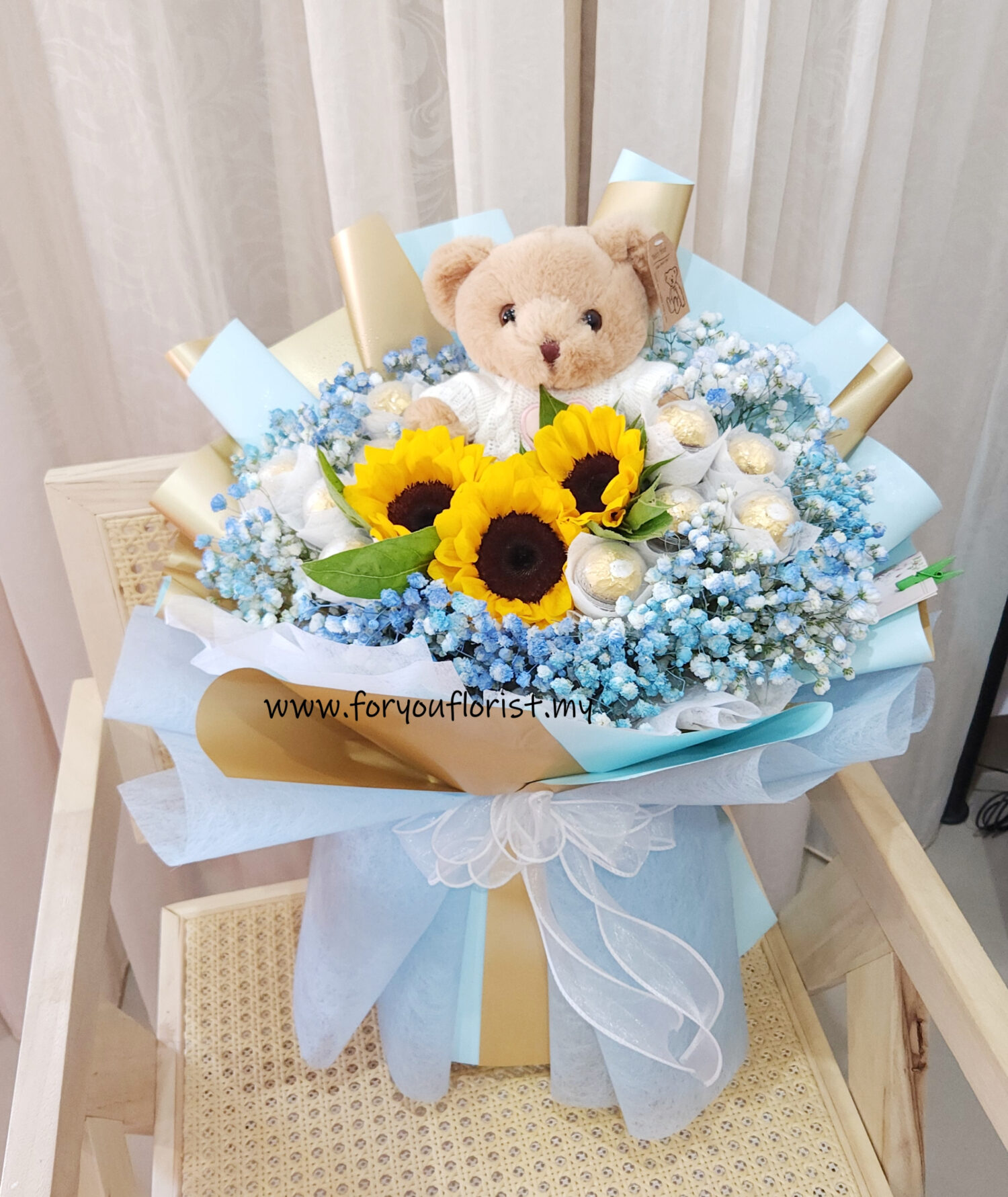 Bouquet 192 - Bear Chocolate