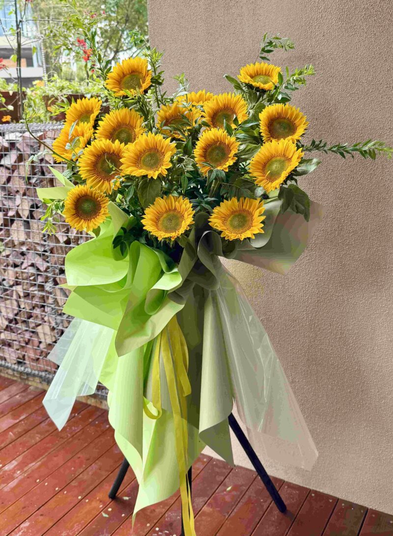 Grand Opening Flowers GO106