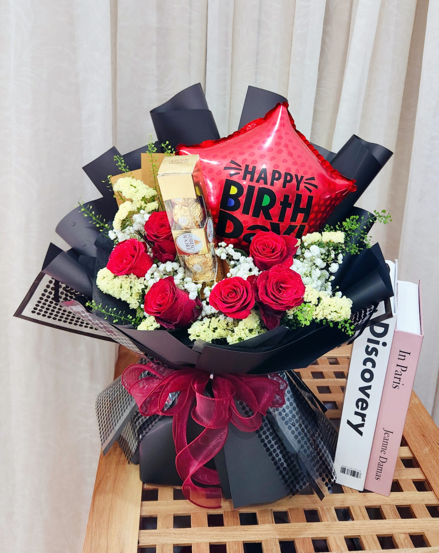 Bouquet 203 - Ferrero Balloon Rose