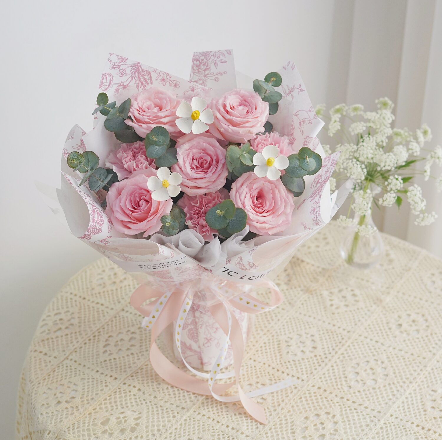 Bouquet 232 – Carnation Rose