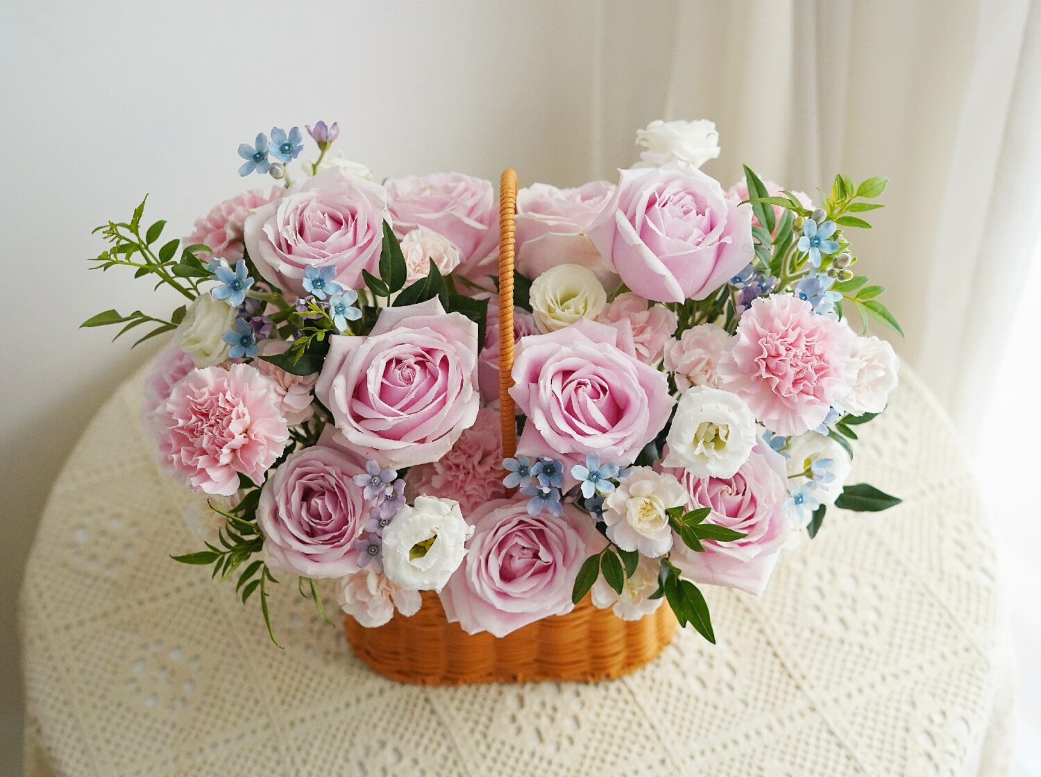 Pink Rose Basket - Image 2
