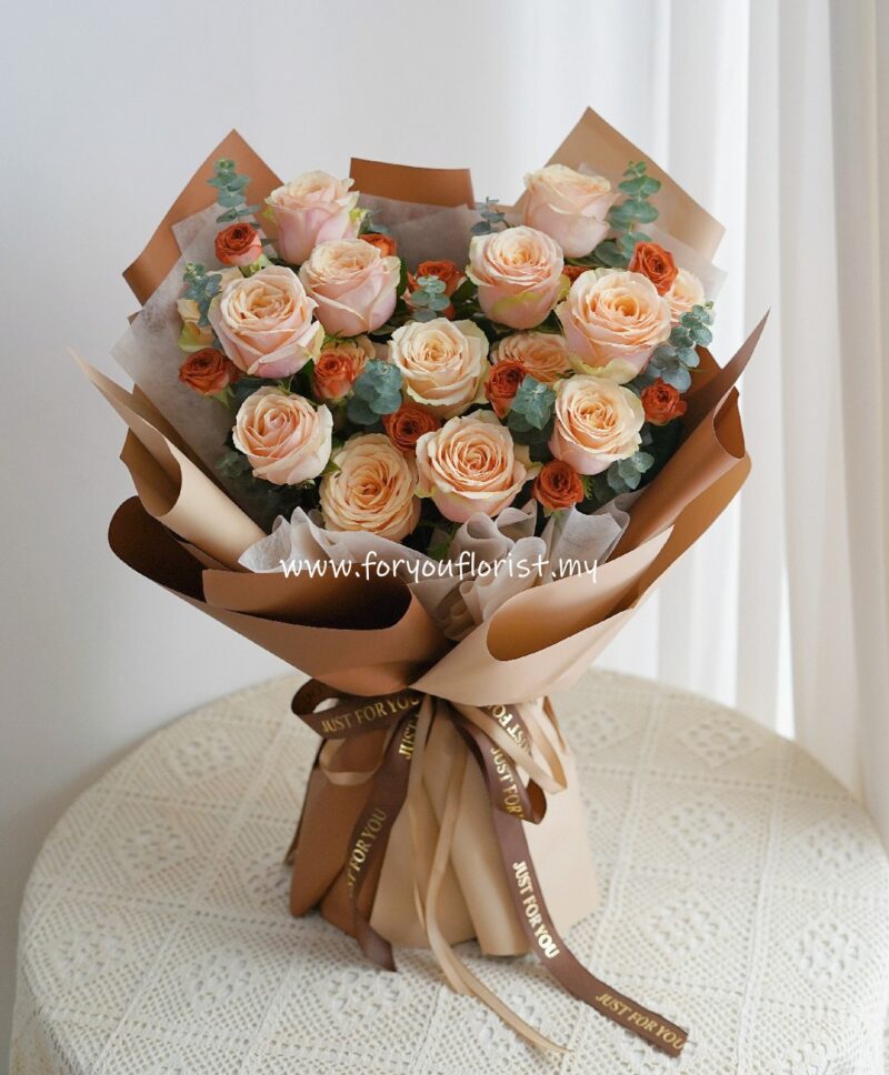 Bouquet 033 - Champagne Rose
