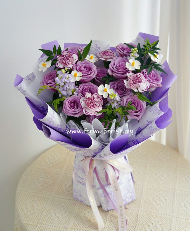 Bouquet 031 - Purple Rose