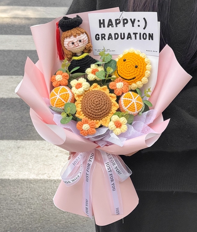 Knit Sunflower Graduation GIRL (BIG Sunny Face)